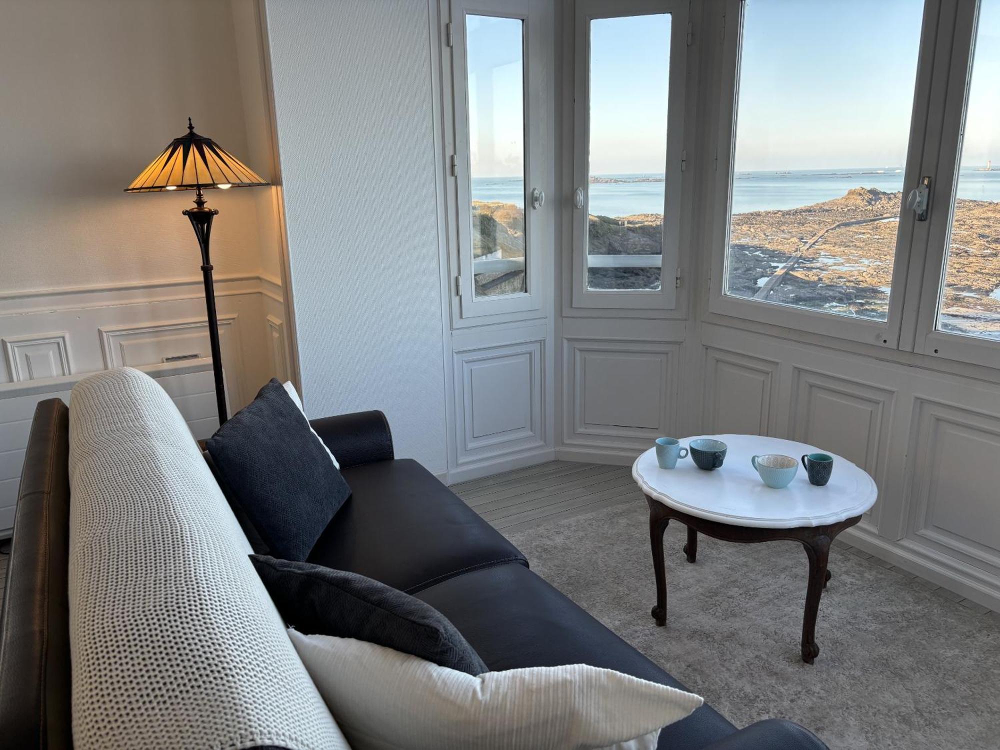 Villa Xixe Vue Mer Динард Екстериор снимка