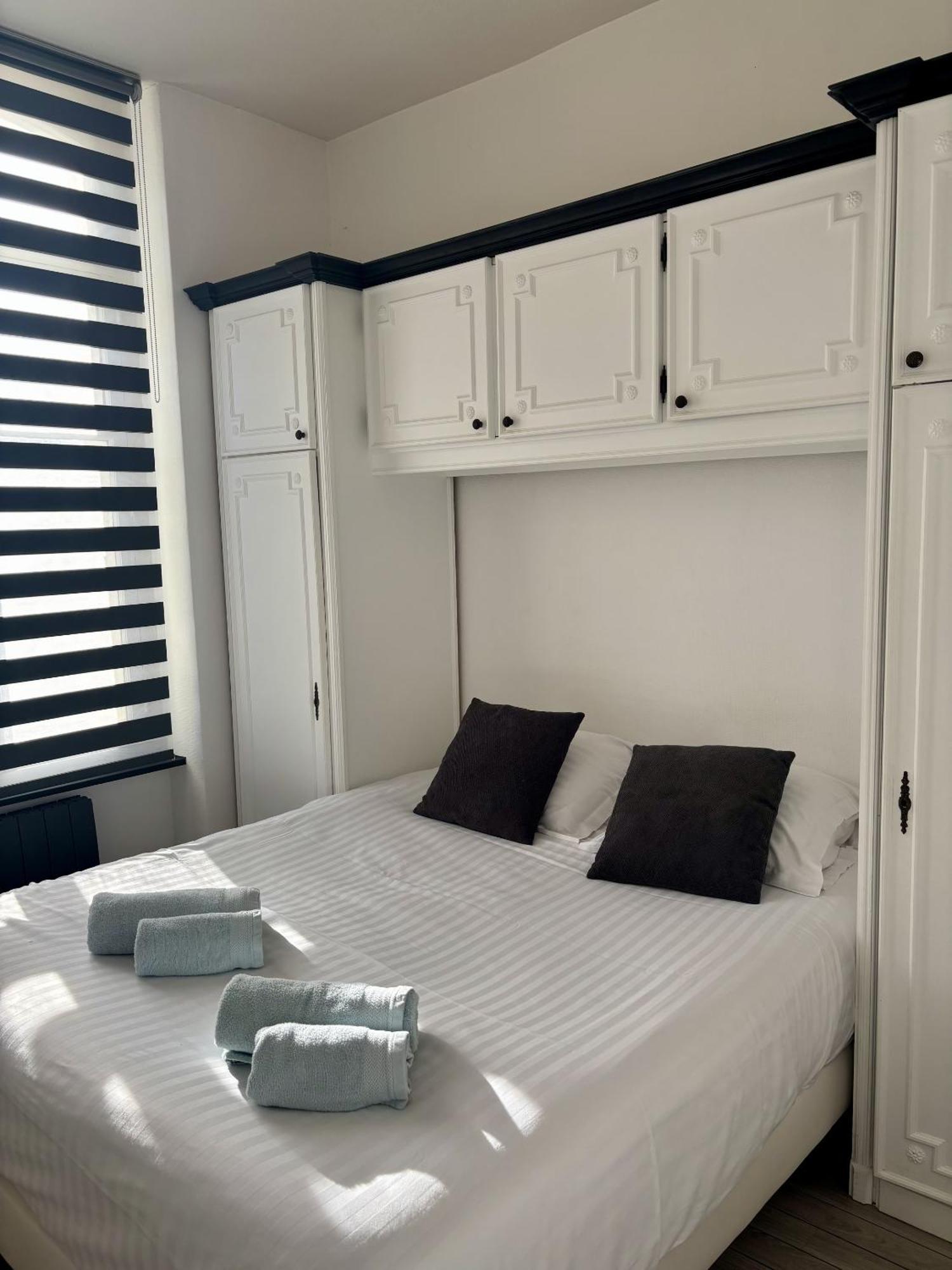 Villa Xixe Vue Mer Динард Екстериор снимка